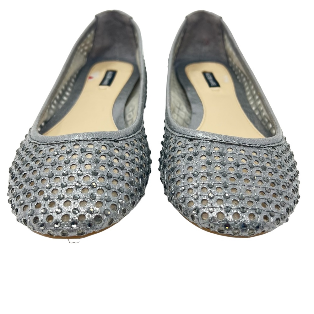 Alex Marie women's Witney Hot Fix metallic silver rhinestone flats size 6 - Picture 3 of 11